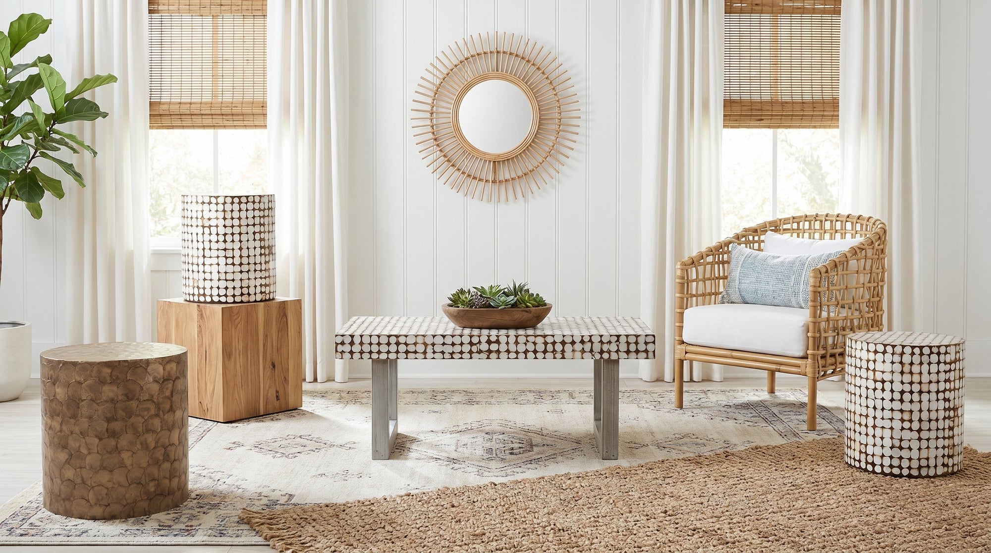 Summer Coastal Decor Ideas for a Relaxed, Collected Home
