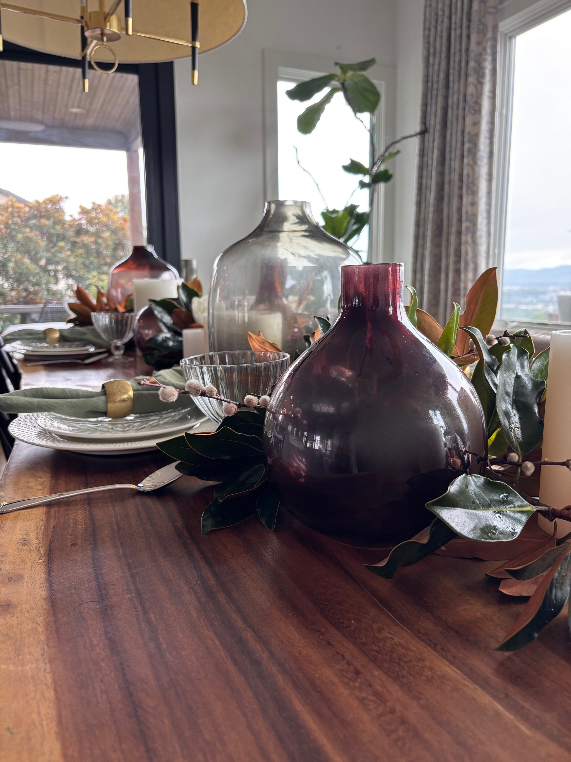 Gather Round: Embracing Holiday Togetherness Through the Perfect Dining Table