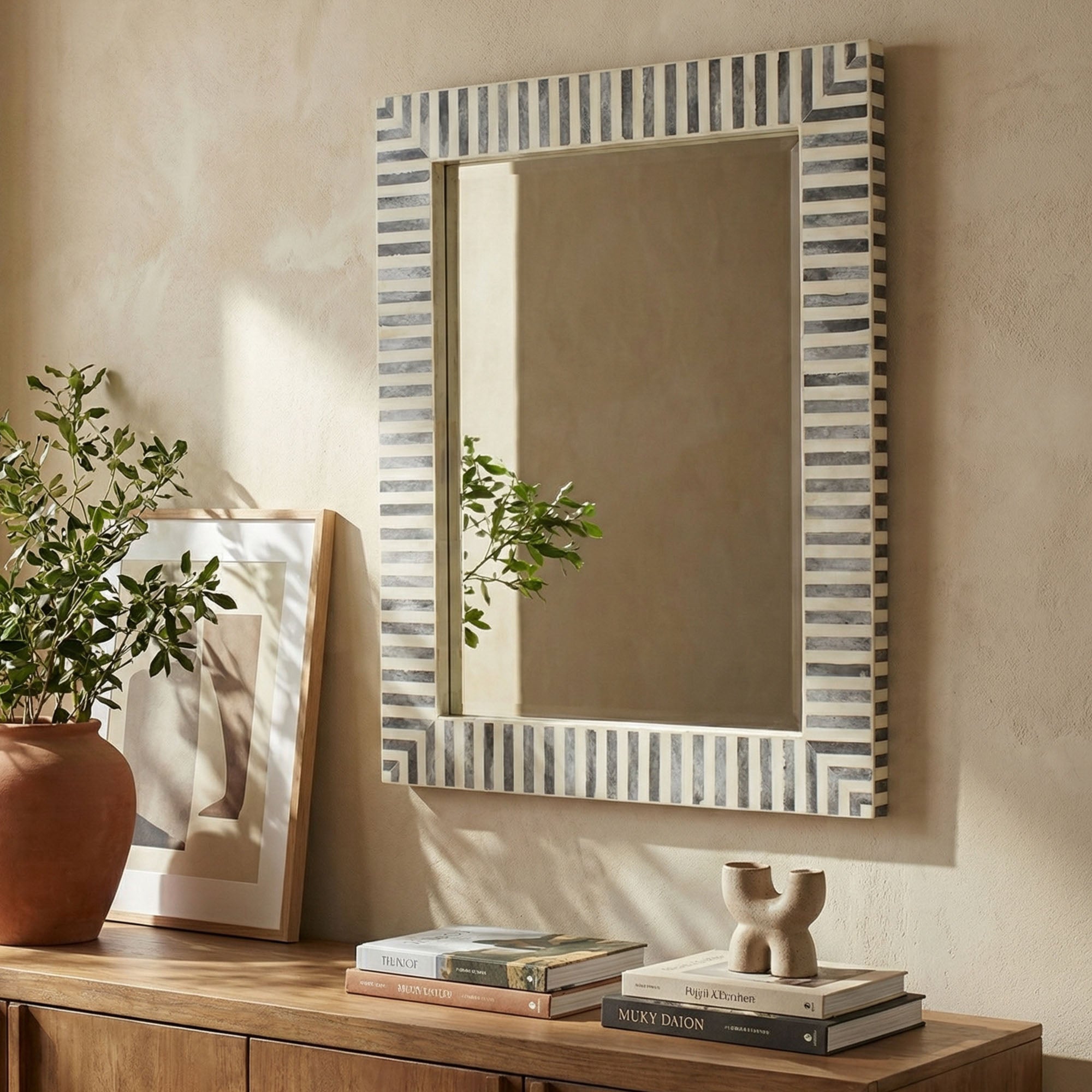 Aurora Round Bone Inlay Wall Mirror