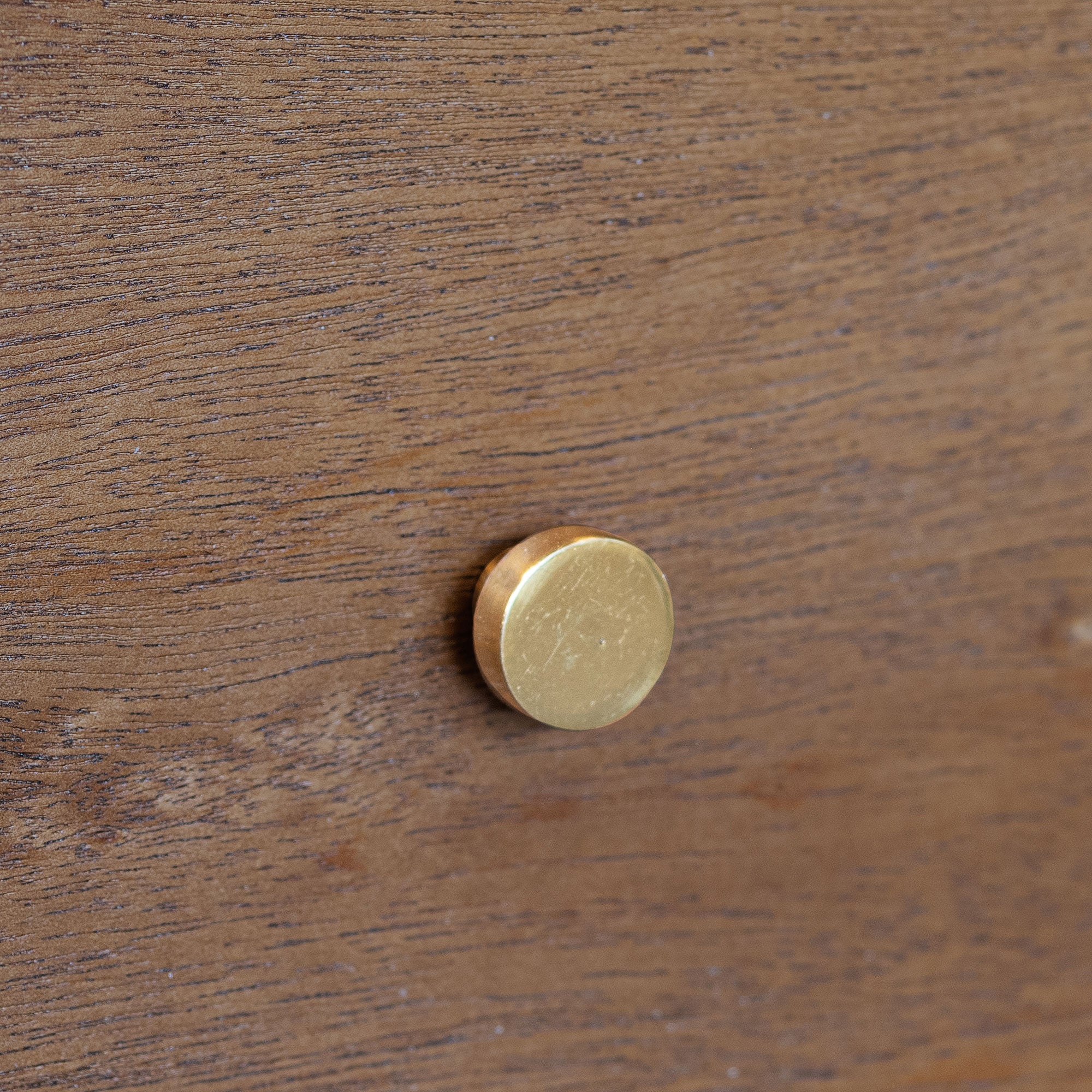 Morrowind 34" W Scallop Bayur Wood 3 Drawer Dresser